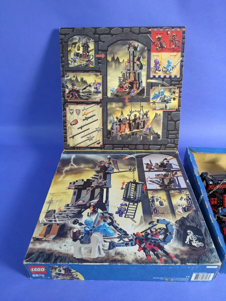 Lego Castle: Knights Kingdom II:  Scorpion Prison Cave 8876 - Image 3 of 4