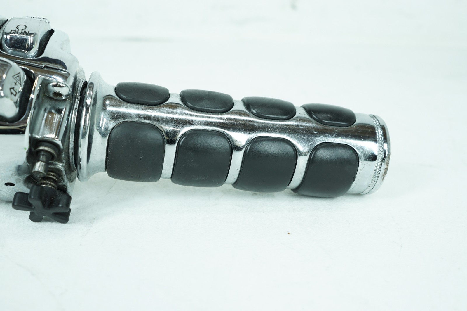 04 Harley Softail FLSTCI Heritage OEM Right Engine Start Kill Switches Controls