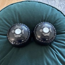 Drakes RX Low Density Crown Green Bowls Size 2-06 Lbs . Excellent Condition