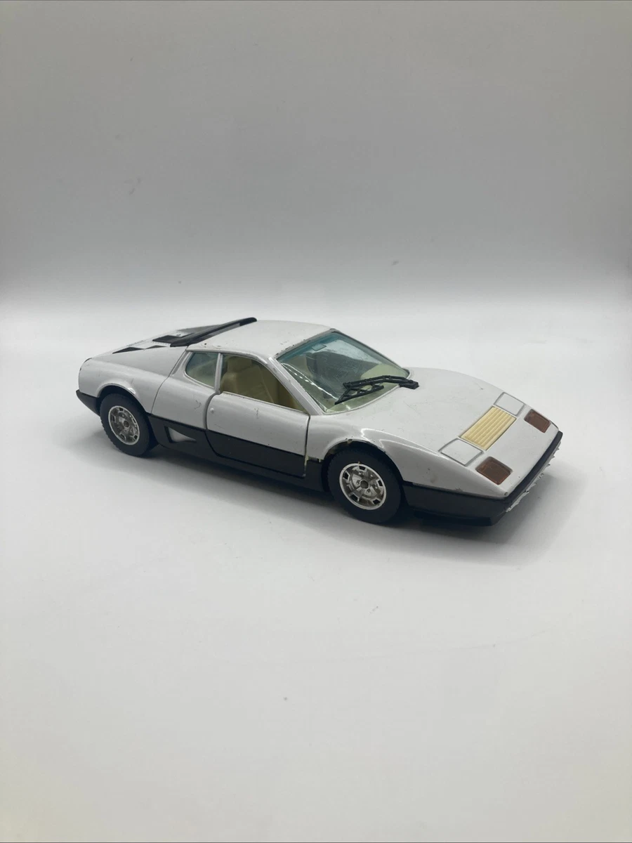Bburago Ferrari 1:24 Vintage Manufacture Diecast Cars, Trucks