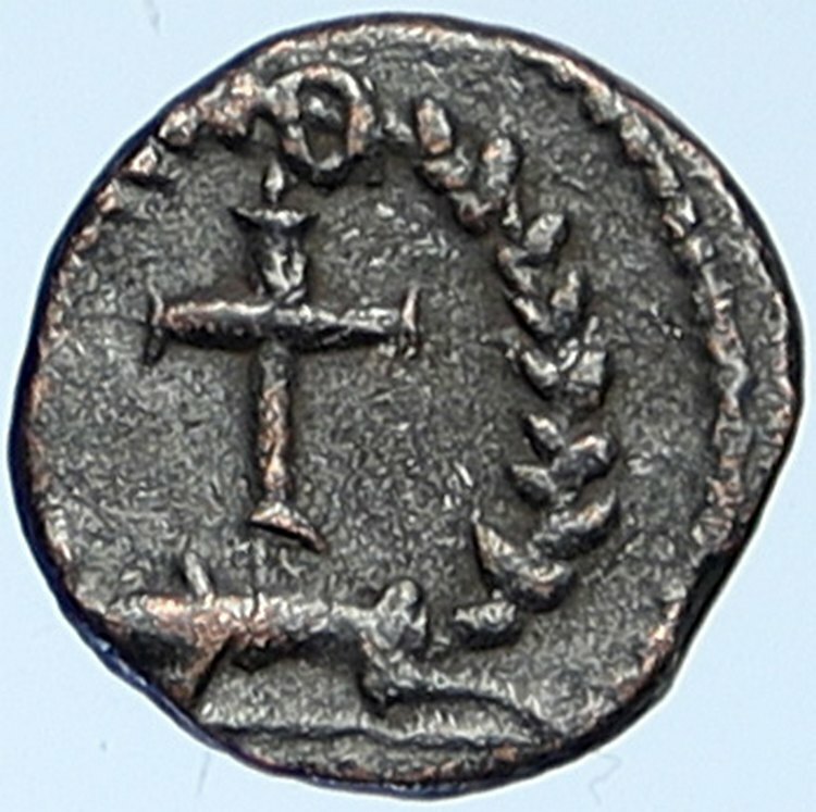 THEODOSIUS II 425AD Authemtic Ancient Roman Coin CHRISTIAN CROSS