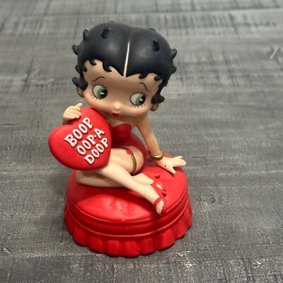 Vintage 1997 Boop Oop-a Doop Betty Boop Heart Theme Musical Figurine