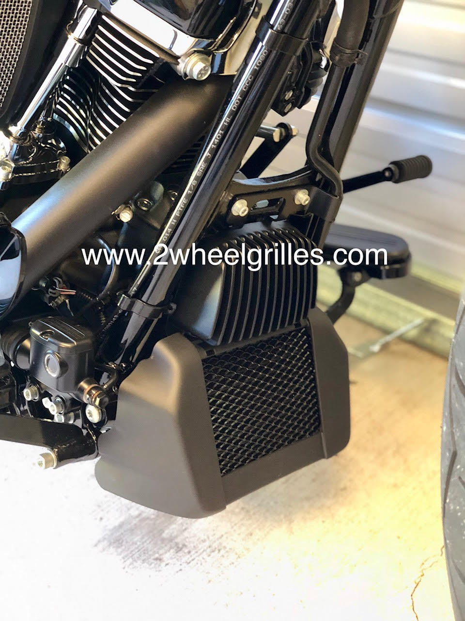 20172021 Harley Davidson Milwaukee Eight Custom Black Oil Cooler