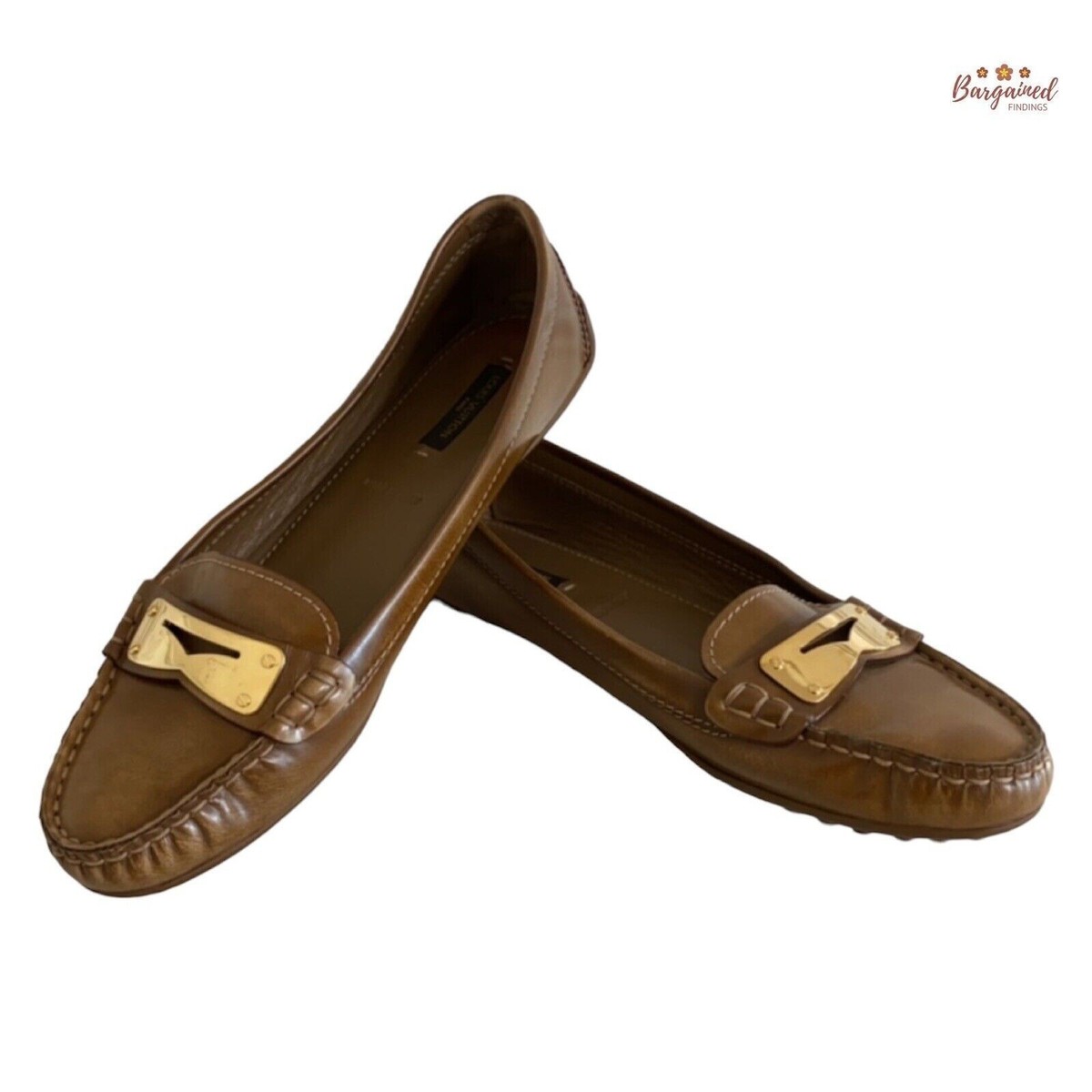 LOUIS VUITTON ヴェルニ パンプス フラット 金具 ローファー ロゴ LOUIS VUITTON ヴェルニ パンプス フラット 金具 ローファー ロゴ