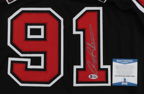 Autographed/Signed DENNIS RODMAN Chicago Black Basketball Jersey JSA COA Auto - Picture 2 of 3