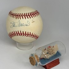 Stan Musial Cards, Rookie Cards and Autographed Memorabilia Guide 46