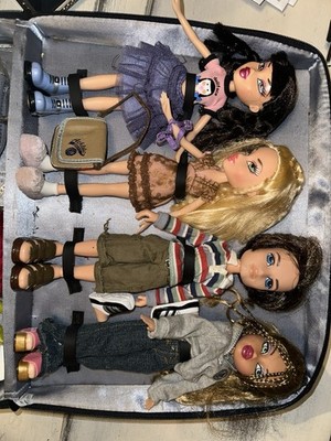 Bratz Vintage Doll Collection 13 Pieces with Accessories Lot With Fringe Case