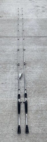 2 Abu Garcia 7’6" Vengeance Heavy Casting Rod One Piece VENGC76-7 Graphite -Lot
