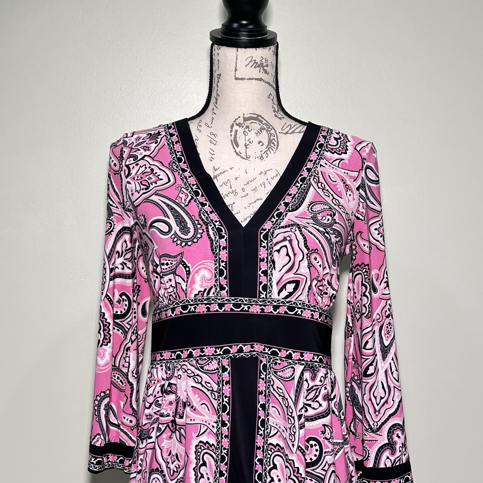 INC International Concepts Sheath Dress Women's Medium Pink Black Paisley V Neck
