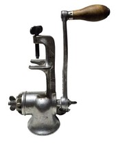Vintage Universal No 2 Food Meat Grinder Hand Crank Table Mount Made In USA LF&C