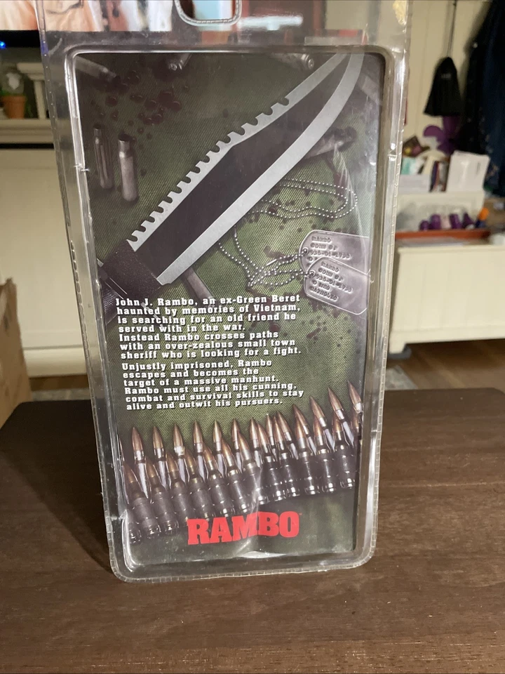 Figura de acción NECA First Blood - Rambo Survival Version 7" (53502) Foto 2 de 4