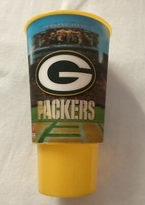 NFL Green Bay Packers 32oz Plastic Holographic Drinking Cup Feat Aaron Rodgers