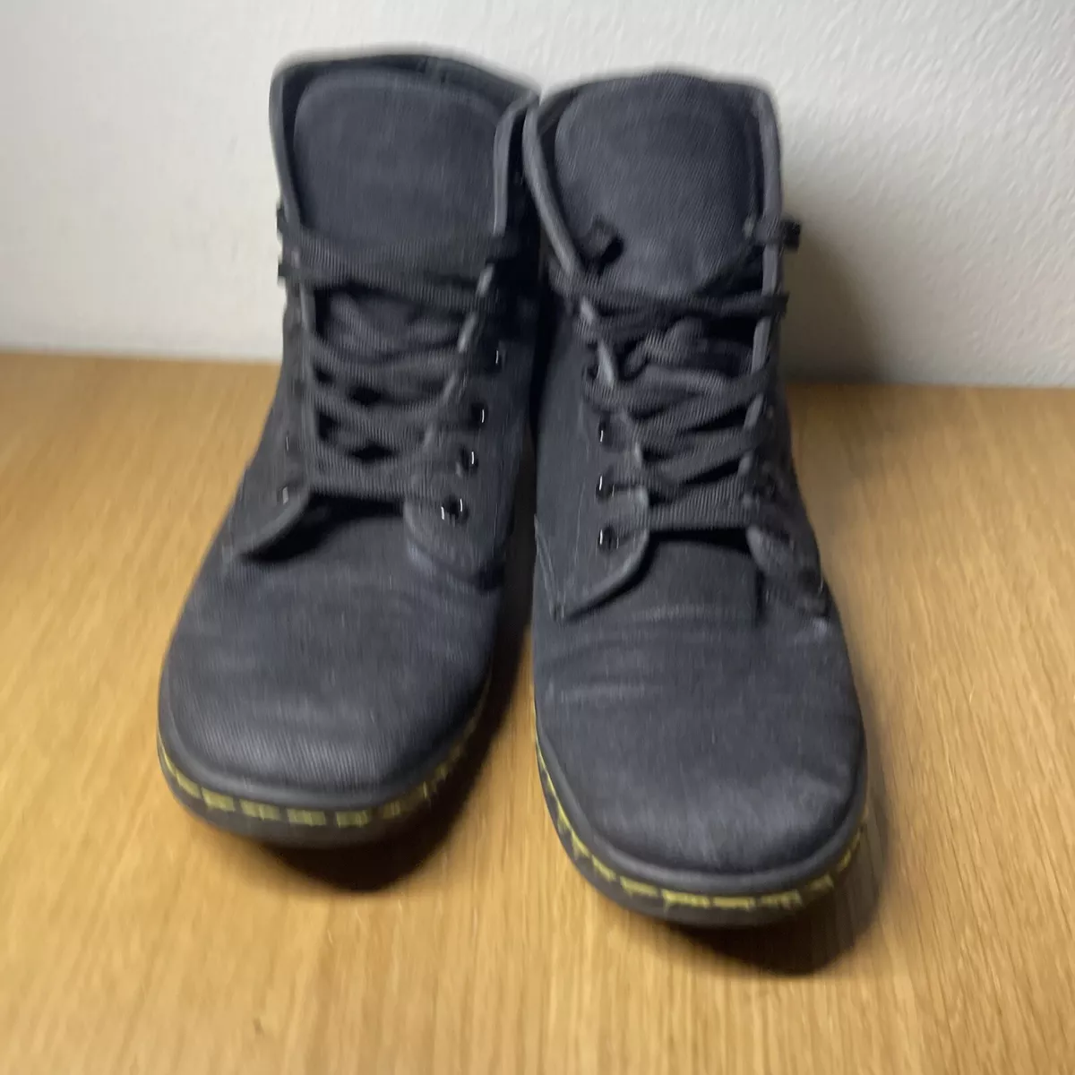 Doc Dr Martens Shoreditch Boots Women s Size 9 Black High Top Air