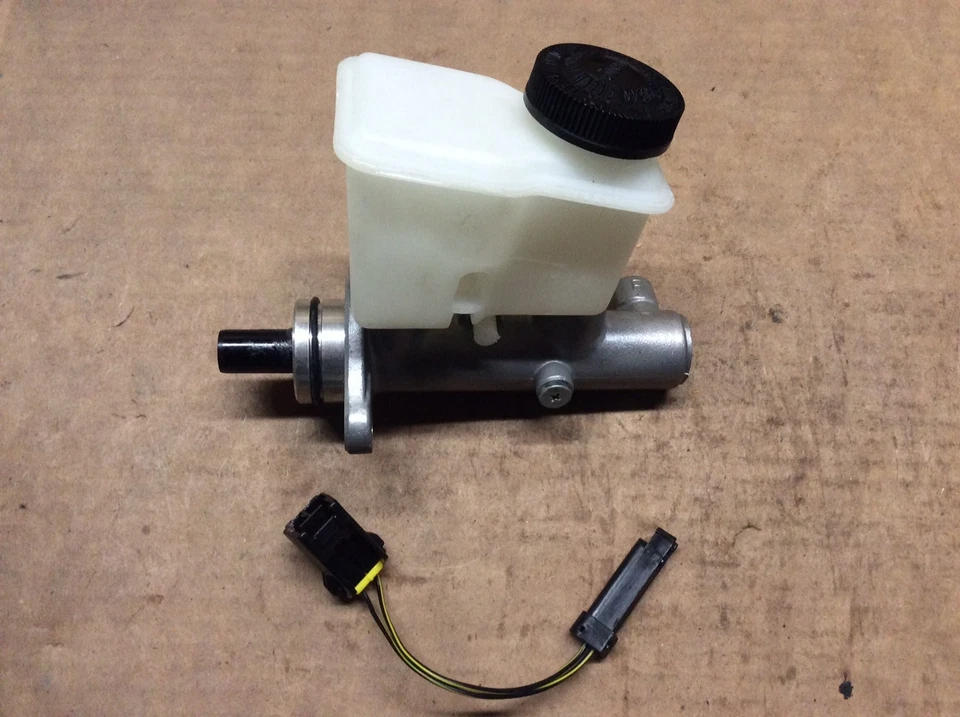 Cilindro maestro de freno ARI 83-14207 NUEVO  Foto 3 de 4