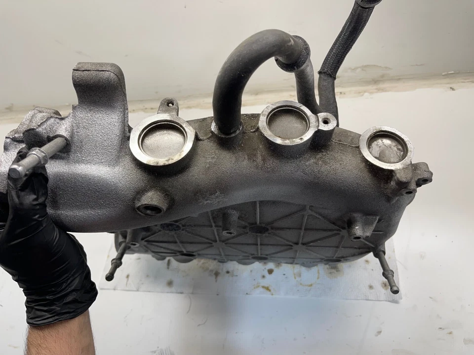 Colector de admisión Acadia 3,6 L 2009-2011 GMC Motor Plenum GM Foto 2 de 4