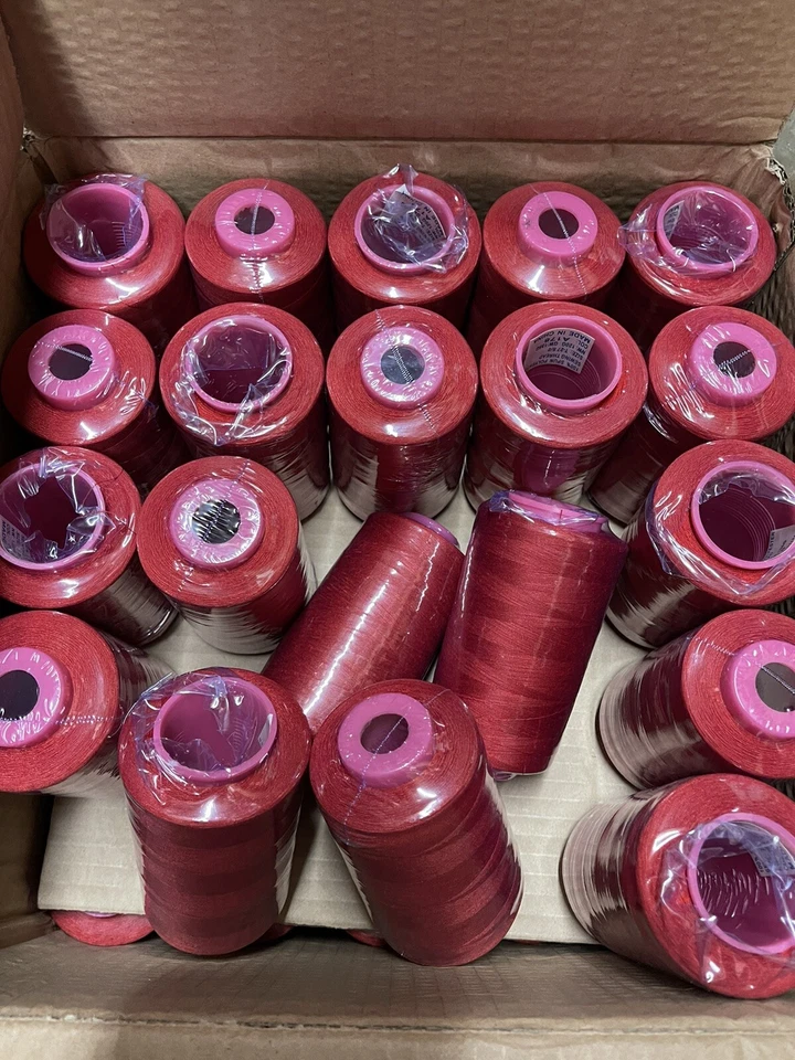 50 Carretes ROJO Hilo de Coser Serger Overlocker Acolchado Calidad T27 Cono 6000 YDS Foto 4 de 4