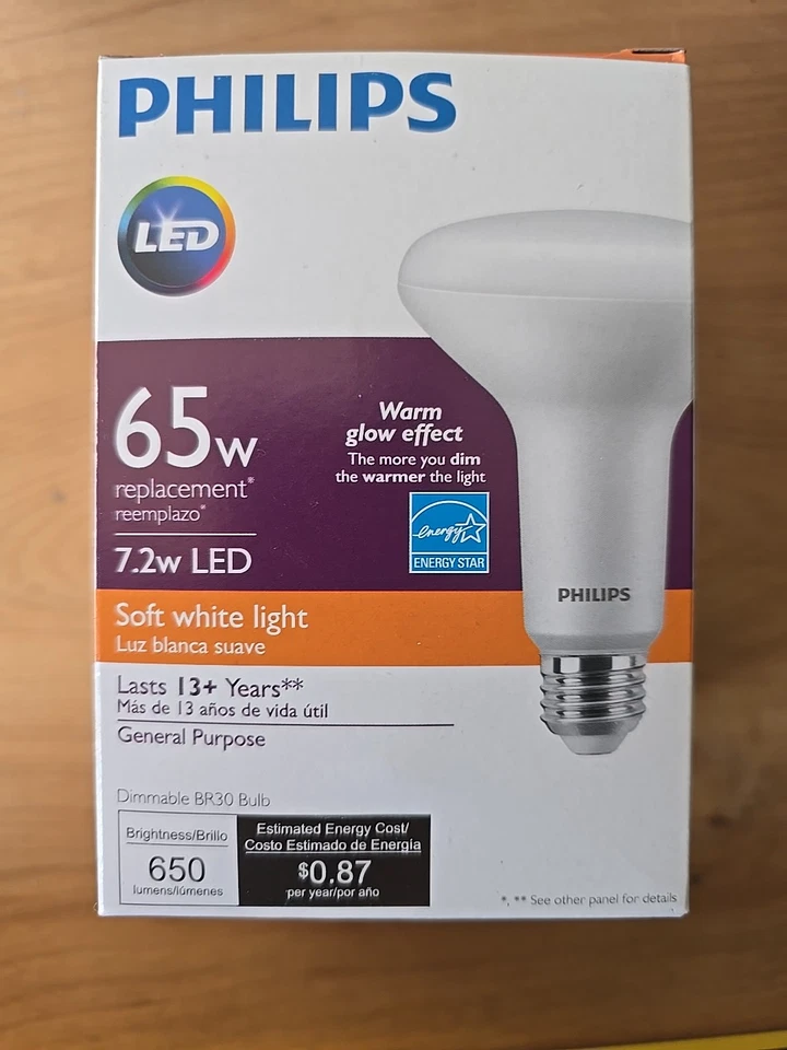 3 Philips LED Dimmable 7.2W LED = 65W Soft White 650 Brightness bulb BR30 457044 - Image 2 of 4
