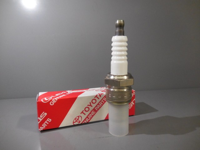 Genuine Toyota Spark Plug 90919-01064