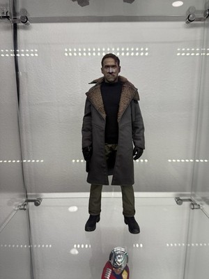 Artisan Toys Officer K Blade Runner 2049 1/6 Scale Deluxe Edition