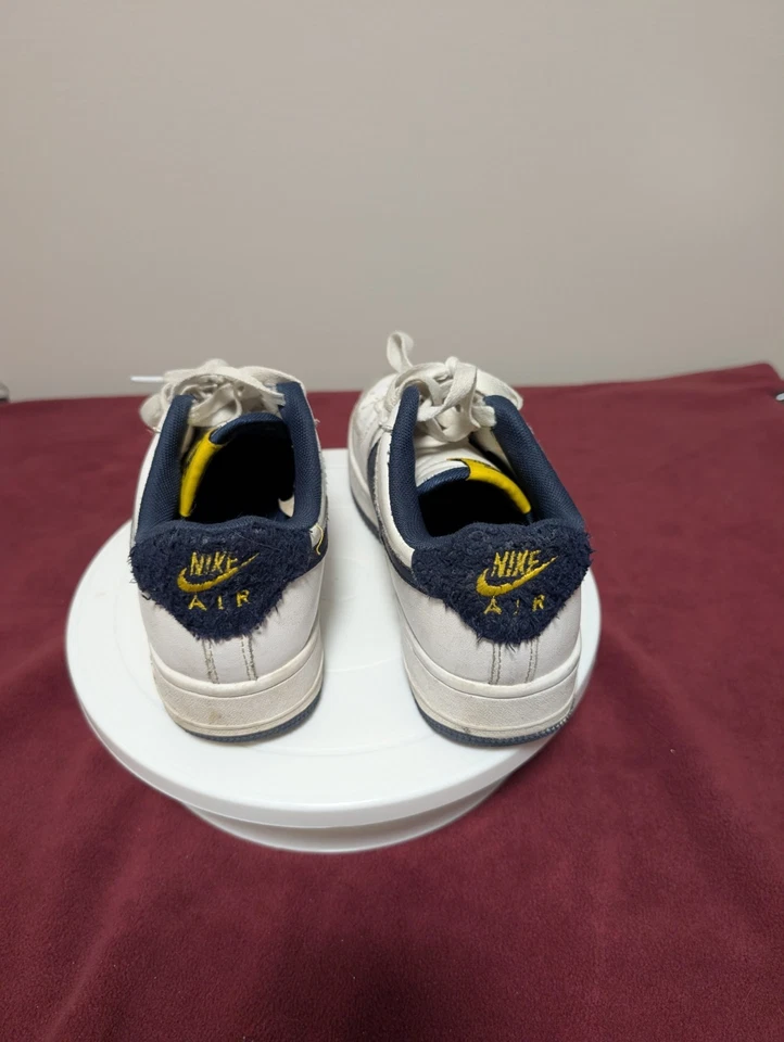 Nike Air Force 1 '07 LV8 Varsity Jacket - Michigan - DO5220-141 - Size 8 Mens - Image 3 of 4