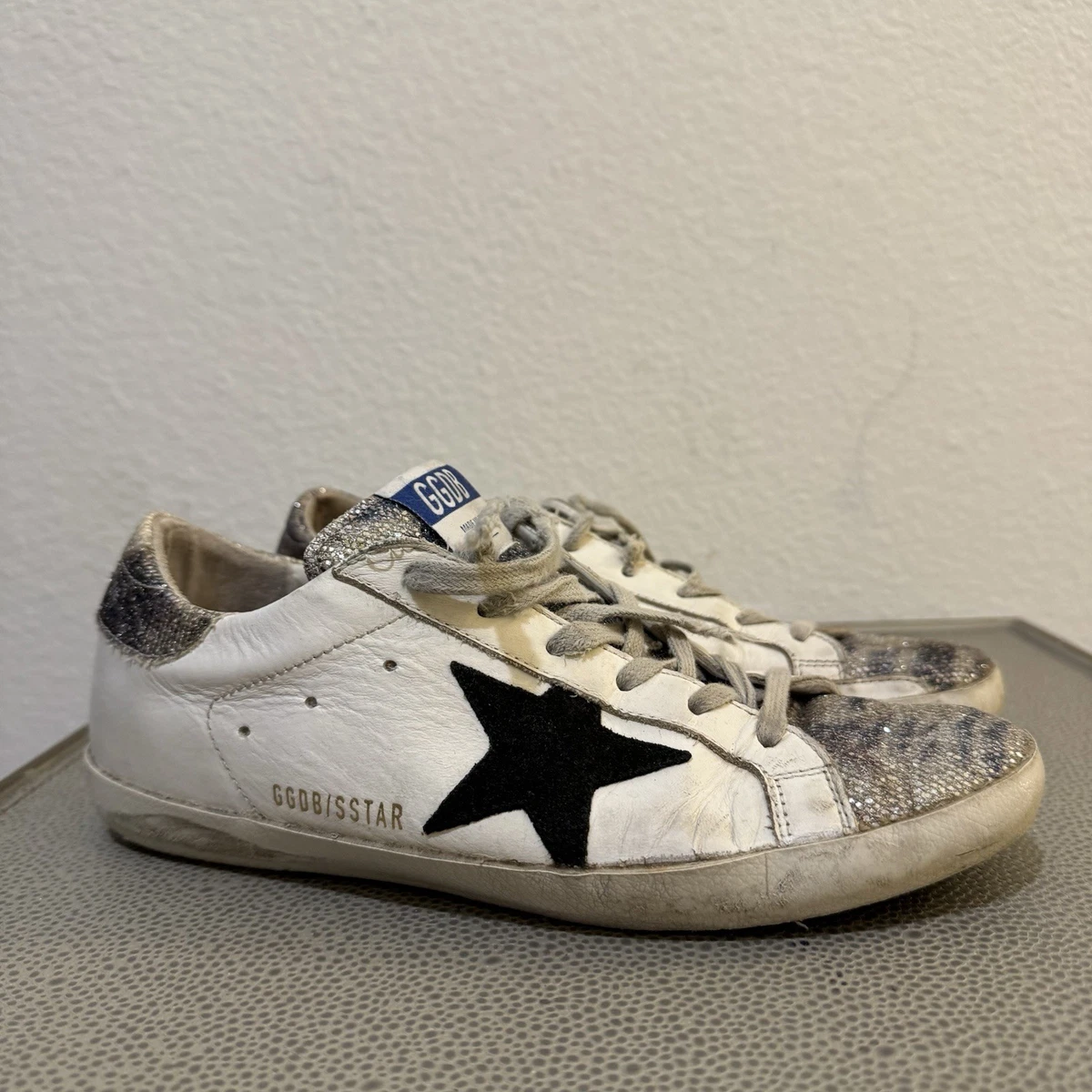 Серебристая спортивная обувь Golden Goose Glitter для женщин