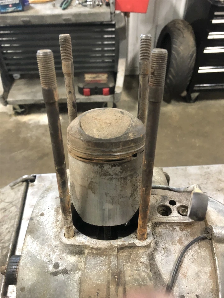 Manivela bloque inferior motor sprint 68 AMF Harley Davidson SS250 SS 250  Foto 4 de 4