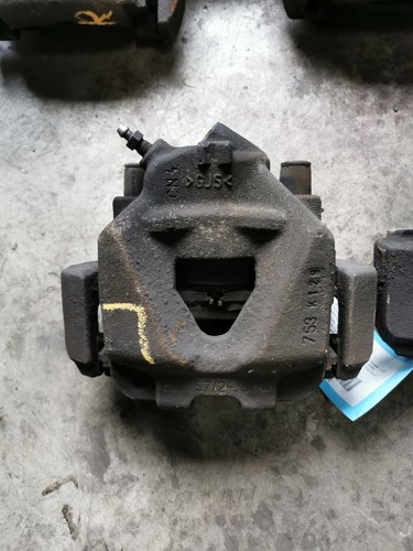 BMW 3er E90 E91 Bremssattel Bremse mit Träger vorne links 57/24 753