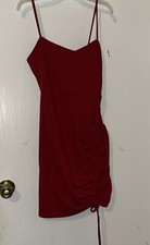 Windsor size large red ruched midi dress
