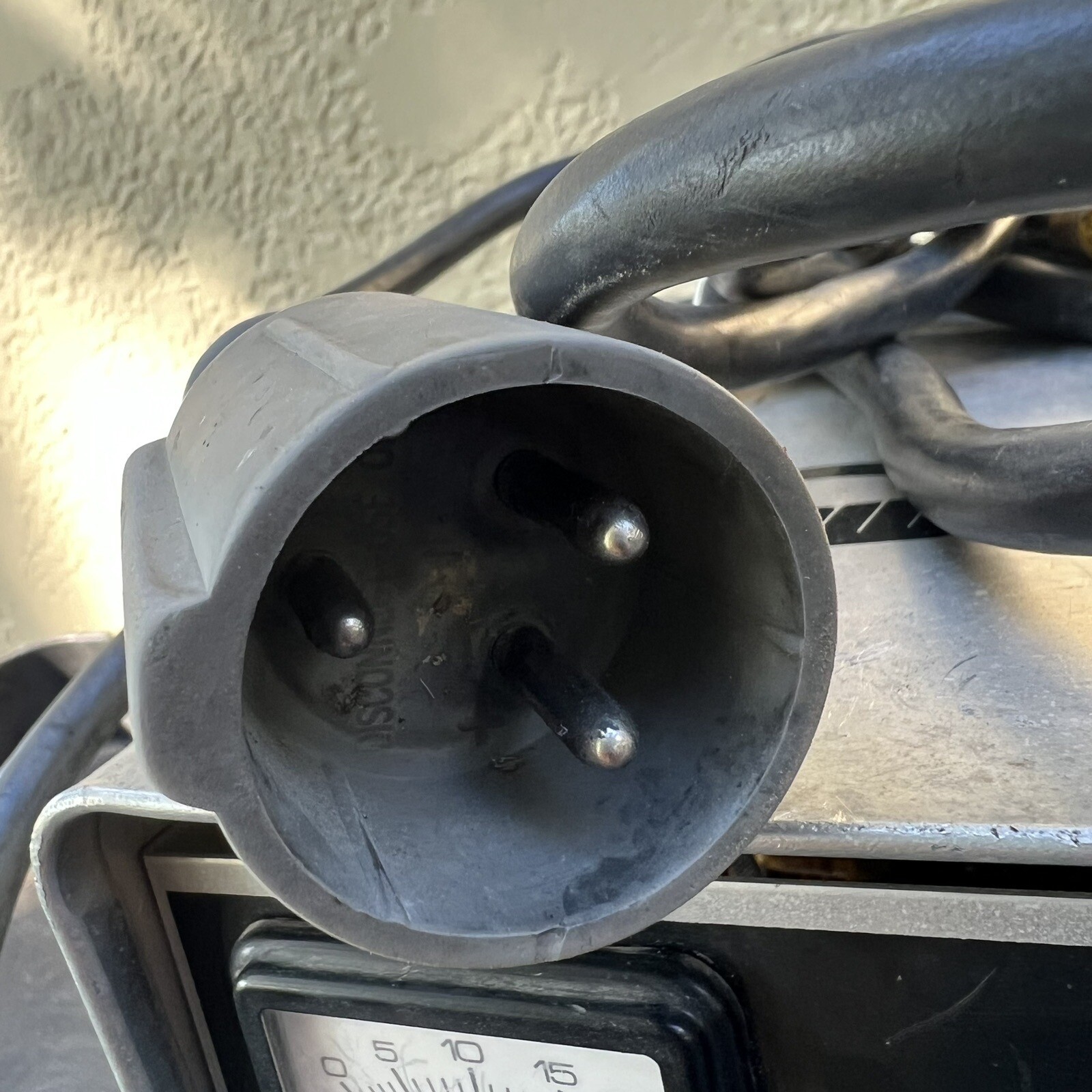 Club Car Golf Cart PowerDrive Battery Charger 48v Model 17930 Untested