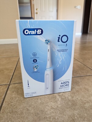 Oral-B iO Series 3 Electric Toothbrush with 1 Brush Heads Rechargeable White New