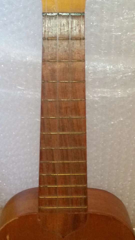 Ukelele vintage REGAL UKE Foto 3 de 4