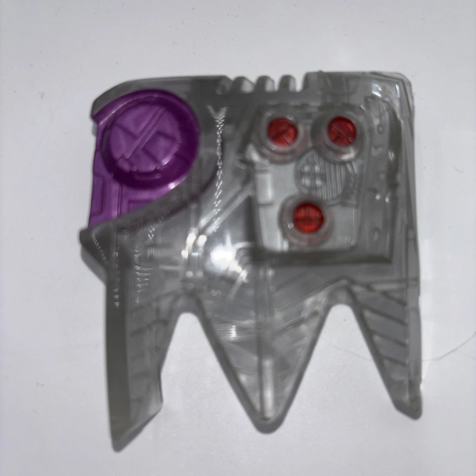 2003 Transformers Armada Unicorn Parts Lot - Chest and 1 Leg Cover Pieces! Rare! - Image 4 of 4