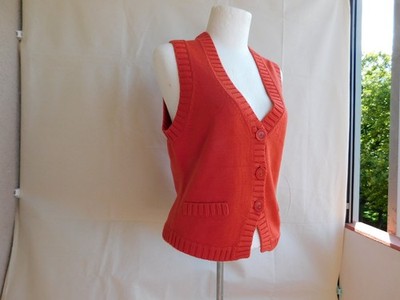 ''Esprit''Damen Westa gr.38.Rot.V-ausschnitt.3Kopfen.2Optik Taschen.Grobstrick
