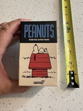 Super 7 ReAction Peanuts Figure New & Sealed ...