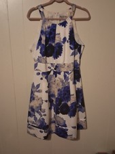 Blue And White Floral Print Dress Size 12 Eliza J Fit And Flare