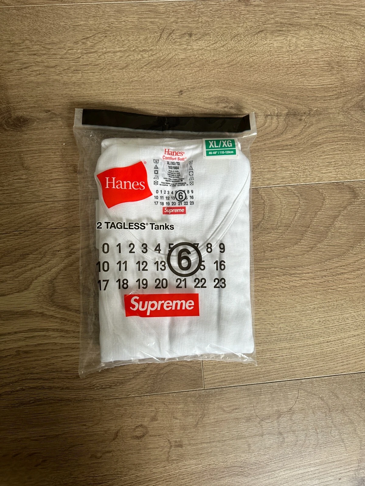 Gilet sans étiquette Supreme MM6 Maison Margiela Hanes blanc   Taille XL   Neuf