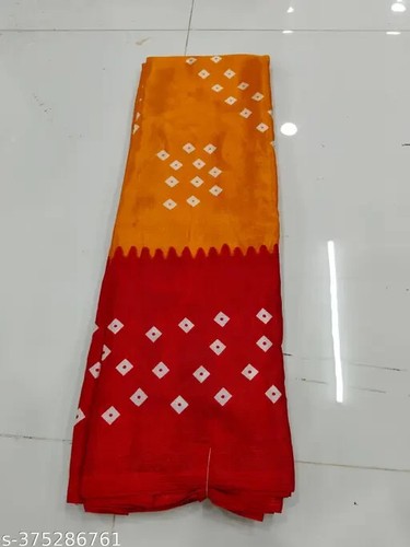 Women's Chiffon Printed saree with Running blouse Piece - Picture 15 of 21