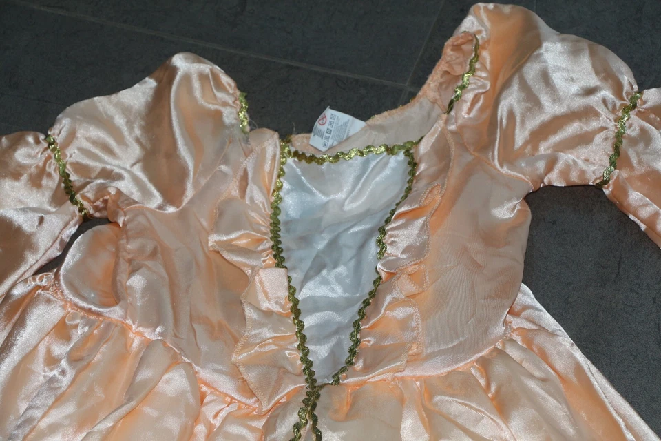 Robe de princesse fillette 8 ans TBE - Photo 4/4
