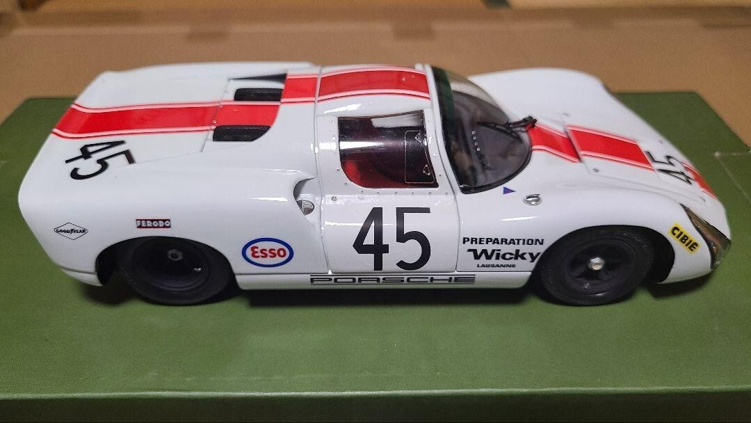 Exoto Motorbox MTB00062B #28 Porsche 910 1:18 1968 Grand