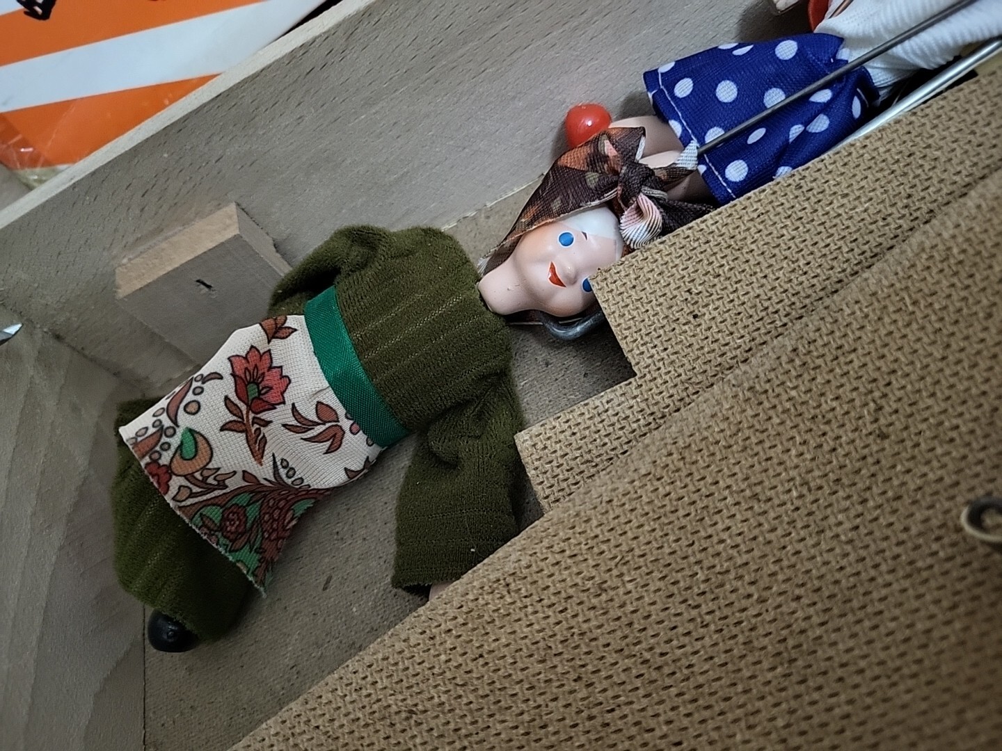 Foto 4 di 15