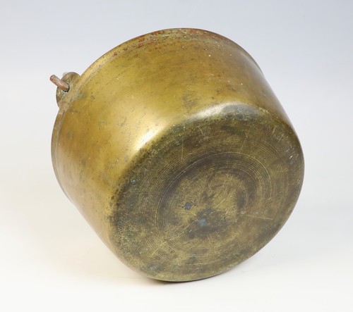 Antique Brass and Copper Hanging Cauldron / Stew Pot / Jam Pan - Picture 7 of 7
