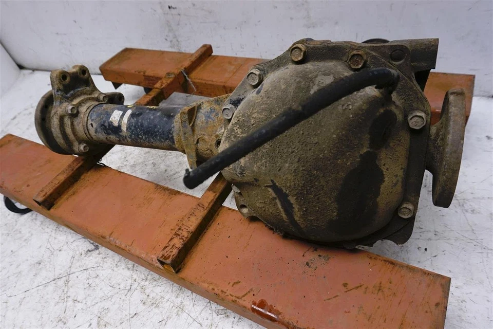 1996-2000 Nissan Pathfinder 4X4 Front Differential Carrier Case *4.636 Ratio* - Image 2 of 4