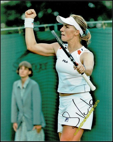 Svetlan Kuznetsova Wimbledon Russian Tennis Player Autograph Signed B UACC RD 96