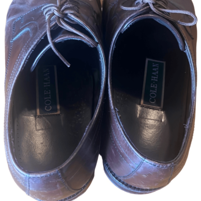 Cole Haan Men display picture 3