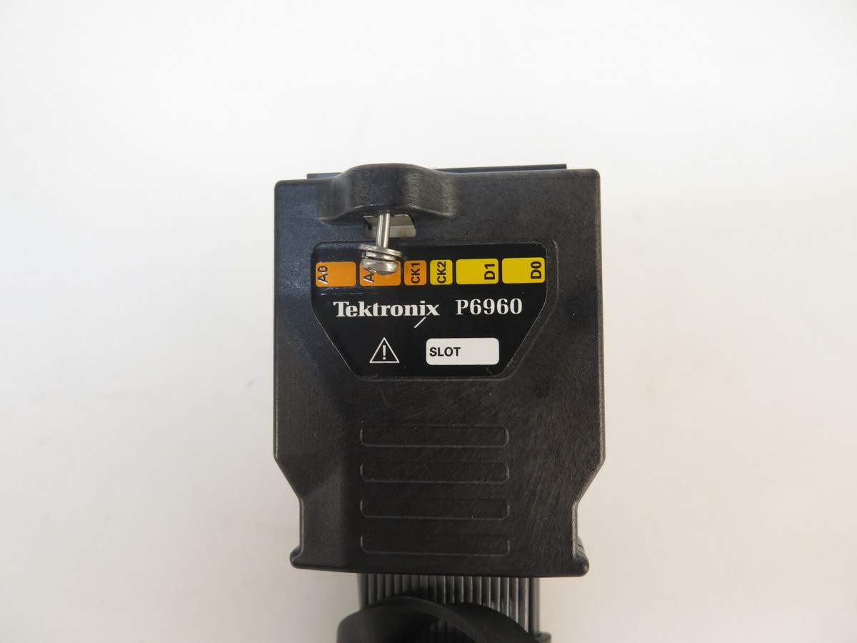 Tektronix TLA715 Logic Analyzer + TLA7AA2, 671-2508-00 Tektronix TLA715 Logic Analyzer + TLA7AA2, 671-2508-00