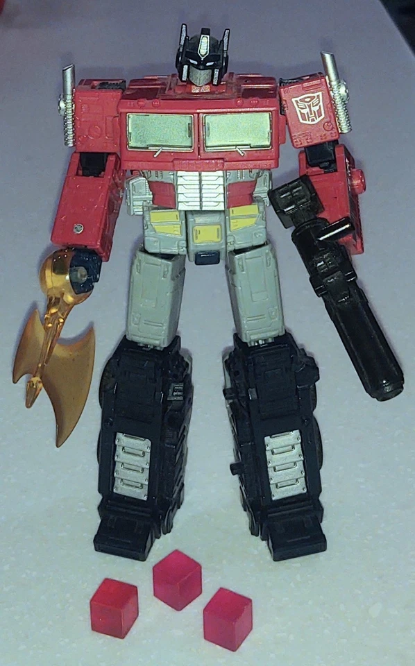 Transformers Netflix OPTIMUS PRIME w Energon Cubes Siege War For Cybertron  - Image 2 of 4