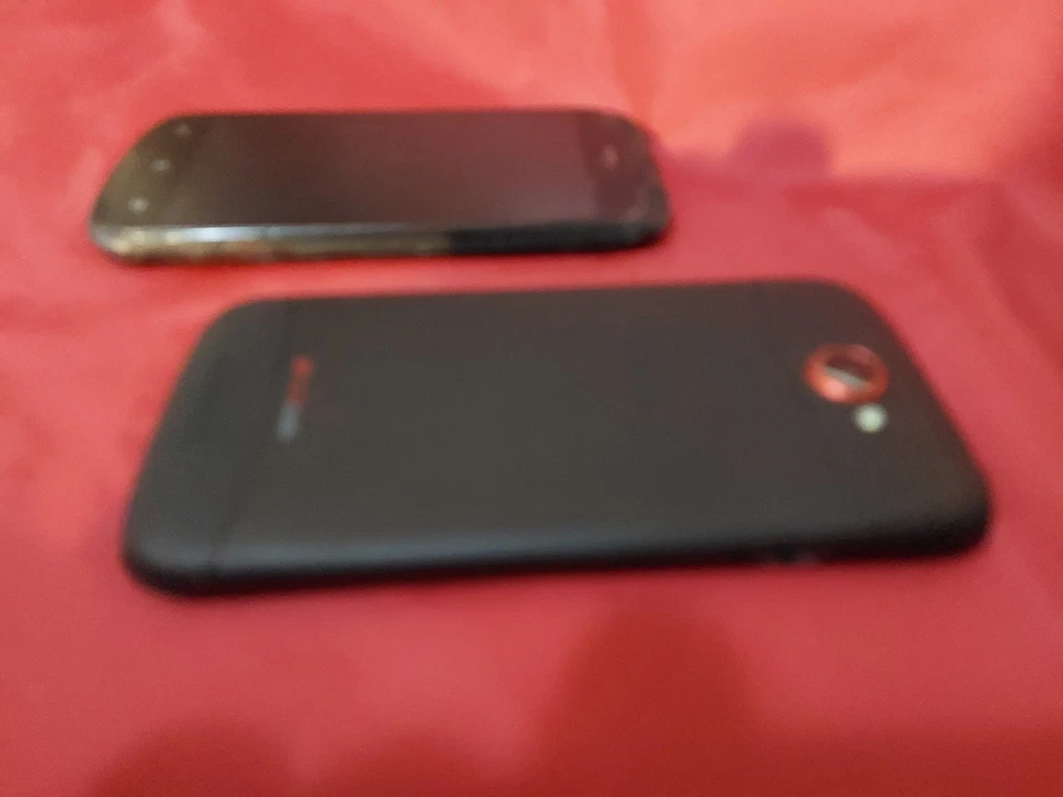 Smartphone HTC One S Nero 16 Gb (s3/s4) - Immagine 3 di 4