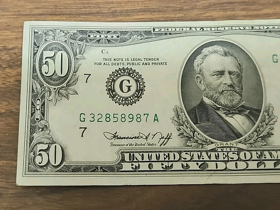 Series 1974 $50 Federal ReserveNote * CHICAGO * G 32858987 A - Image 2 of 4