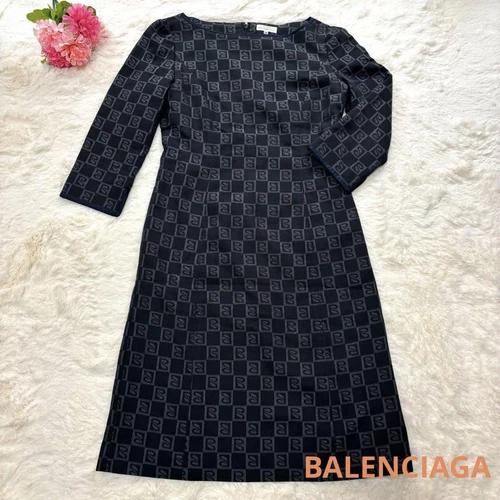 Abito Balenciaga nero manica lunga 7 minuti pezzo unico donna moda taglia M