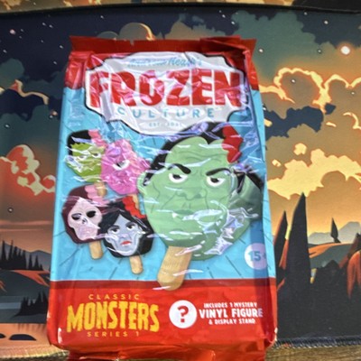 Frozen Culture Classic Monsters Series 1 Mystery Chase Vinyl Figure